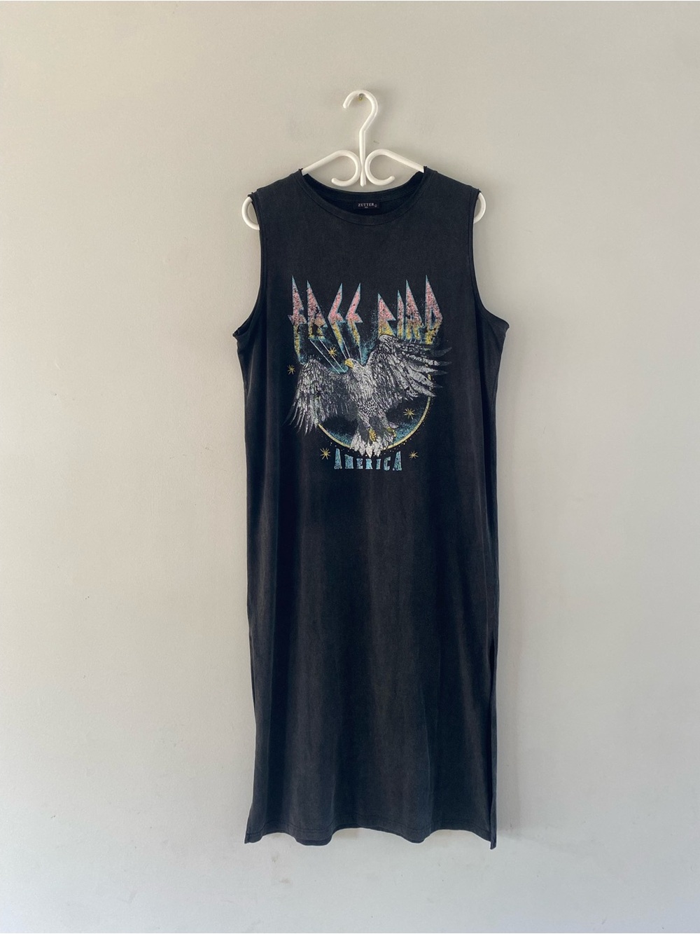 Black Sleeveless Graphic Eagle Midi Dress